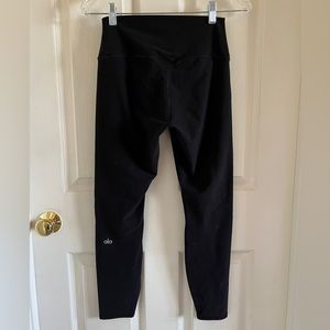 Alo yoga leggings